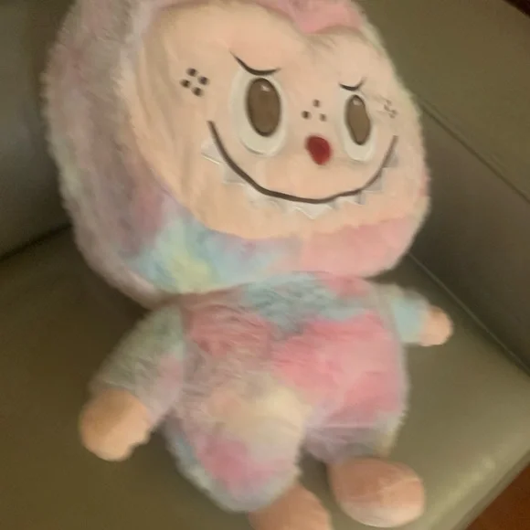 Labubu Plush - Picture 2 of 4